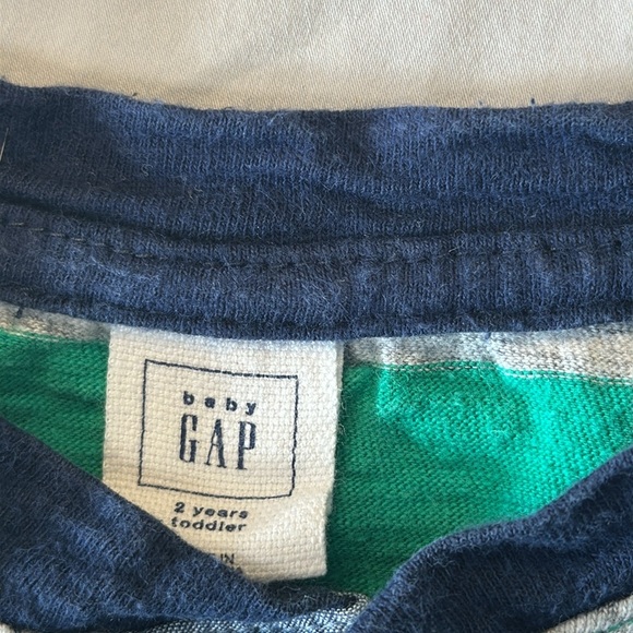 GAP and The Children's Place - 2 piece toddler outfit/set. Size 2 - Picture 3 of 5